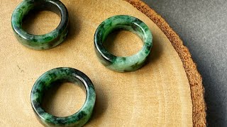 🟢 Waxy Flower Green Square Jadeite Rings 花青翡翠方戒圈