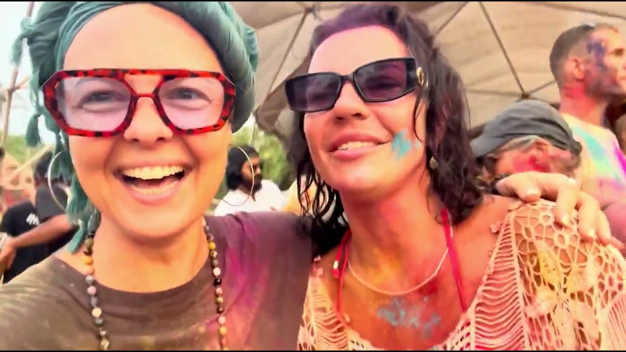 Гоа Влог 🫟 HAPPY HOLI в Mir Commune 🎨 Поем с Paola Diaz в Cookie Walla Arambol 🎤