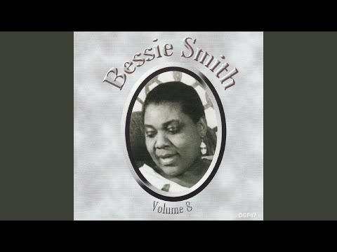 Putar Hustlin' Dan (07-22-30) - Bessie Smith