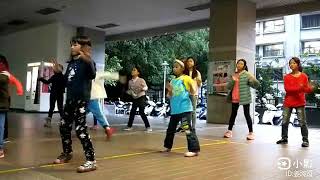 2019/12/5 一群可愛的小學生跳舞
