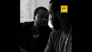 Meek Mill chills with Diddy on his couch 🎥 [UNSEEN Footage]