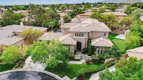 $1,875,000 Luxury Guard Gated Golf Community Summerlin 5236 Sqft, 5BD, 6BA, Pool, Putting Green
