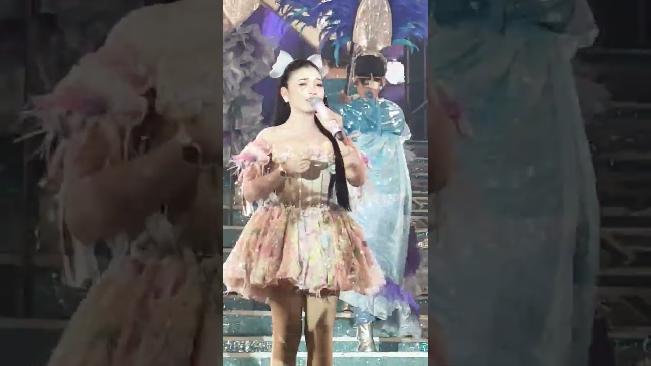 มื่อนี่พ่อโจมาเปิดโตลูกสาว คนหลายคัก#อิหล่าอุ๋งอิ๋ง#สาวน้อยเพชรบ้านแพง