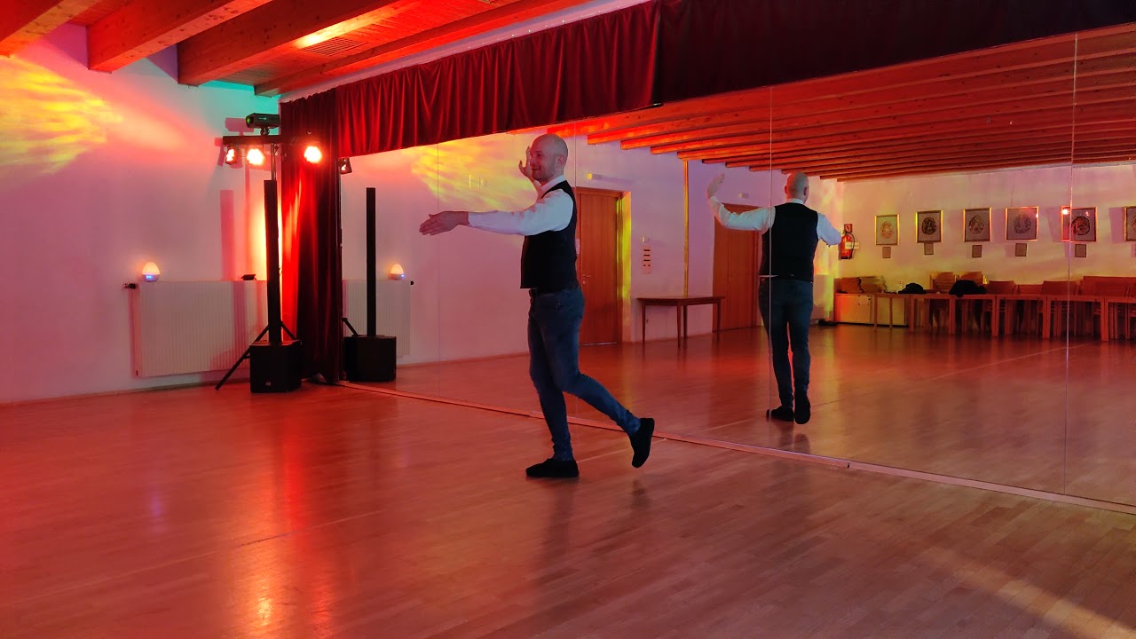 Dance@Home | Foxtrott / Quickstep | Grundschritt, Rechts-Drehung & Links-Drehung [ Aufbau-Level ]