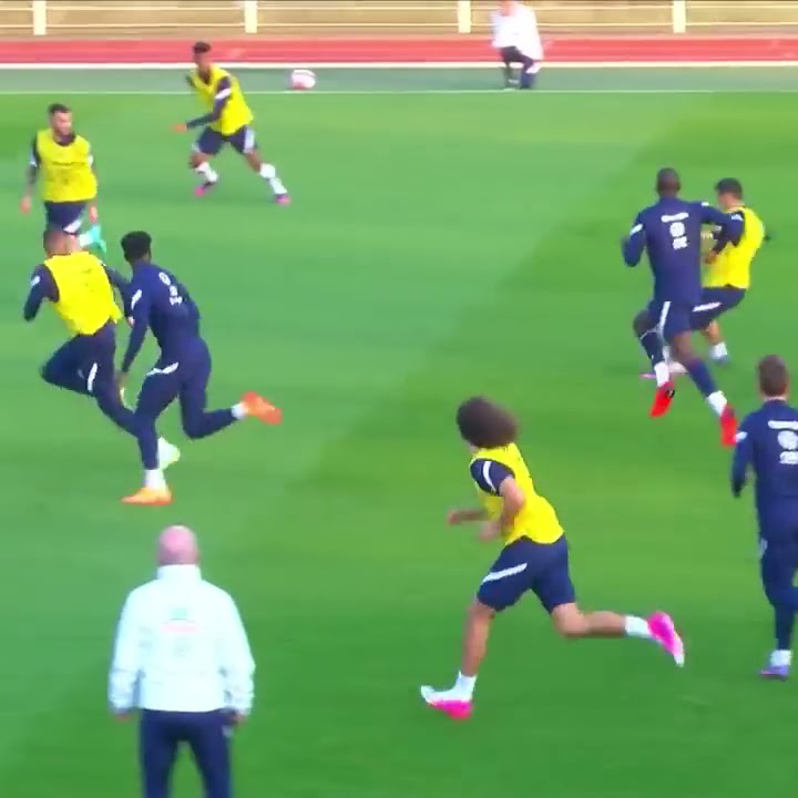 Mbappe is too quick 💨