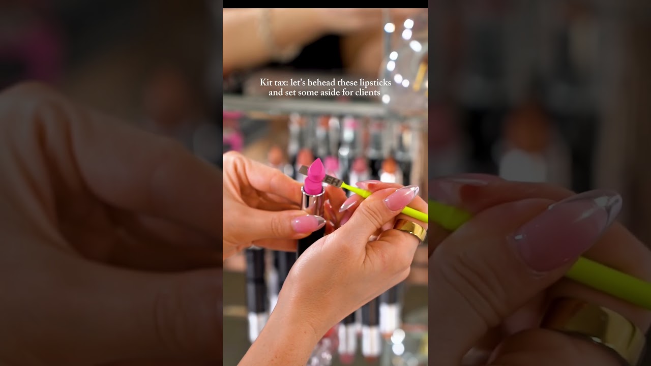 Let’s kit tax these MAC lipsticks before swatching on the lips 