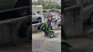 COMING IN HOT ON THE LT80!! #bikelife #wheelie #fails #viral