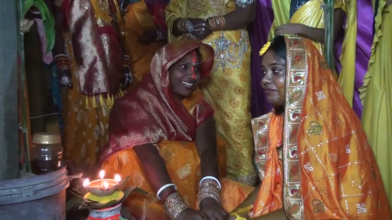 पुजवा निकल गई अपना भइया के खिसी  (देहाती हल्दी चूमवान  गीत)Rp Bhojpuriya 