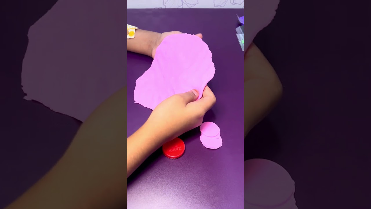 Make rose 🌹 with clay …