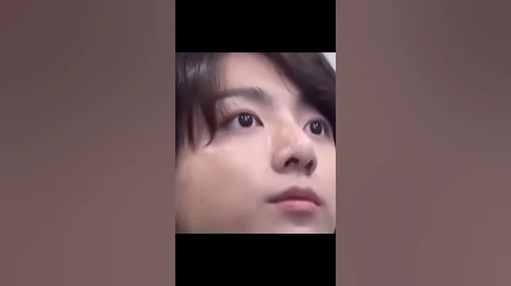 Jungkook's eyes smile before he does 😭😭