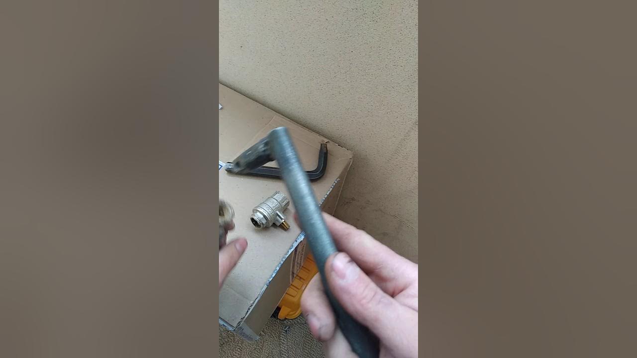 Выкрутить резьбу из трубы. Как выкрутить обломанную трубу. Выкрутить сломанную резьбу из трубы. Как выкрутить обломанную трубу. Как выкрутить обломанную трубу.