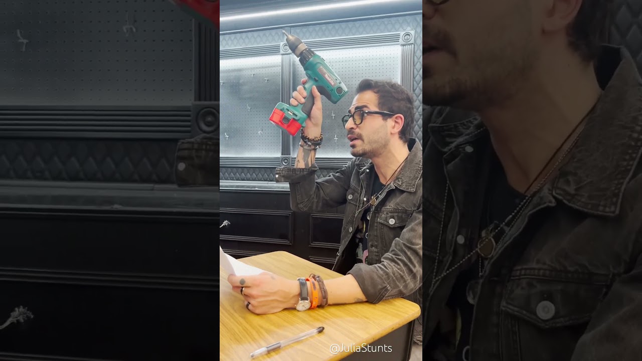 The voice of Denji - Ryan Colt Levy signed the contract! #anime #manga #chainsawman #denji #cosplay