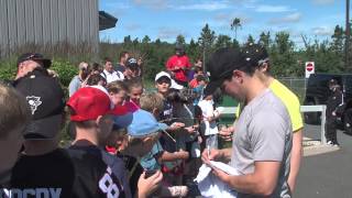 Crosby & Co. sign autographs