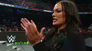 Charlotte Flair Vs. Lash Legend - Wwe Smackdown 12262025