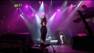 Marina and the Diamonds - Oh No! (Live iTunes Festival 22/07/2010)