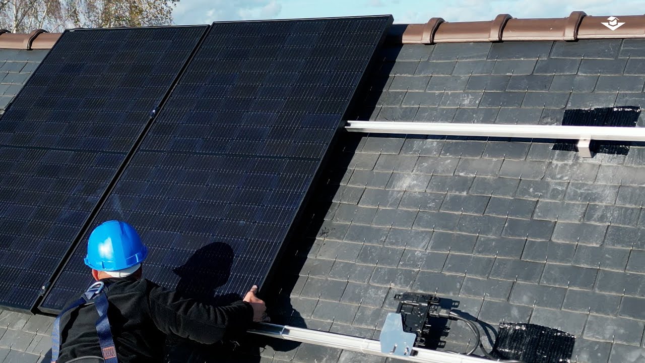 Chantier témoin pose de panneaux solaires - Technitoit