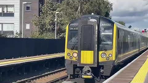 SWR class 444 007 James Bond train at Poole