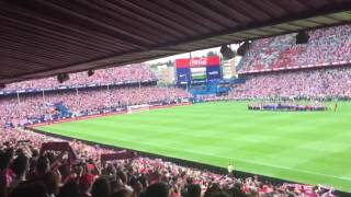 Ultimo himno del Atleti en el Vicente Calderón