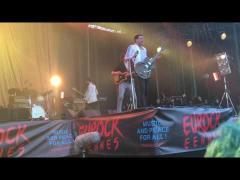 The Last Shadow Puppets - In My Room live @ Eurockéennes de Belfort 2016