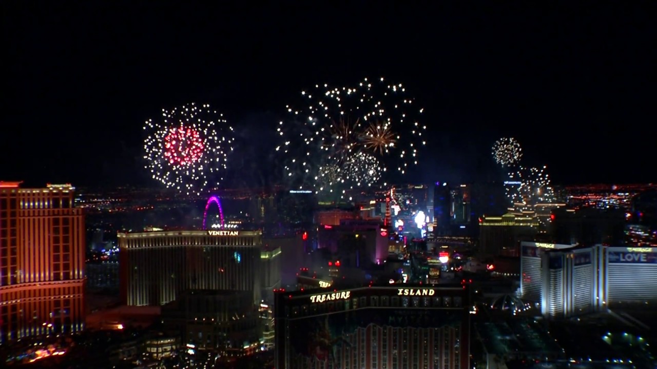 Las Vegas Strip & Downtown - New Years Eve 2020 Fireworks Show (Silvester  2019 Feuerwerk Las Vegas) - YouTube