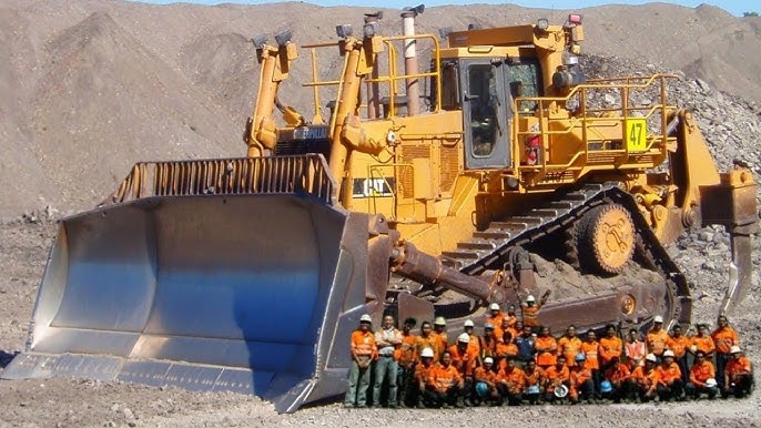 10 Extreme Dangerous Biggest Bulldozer, Wheel Loader in The World | Heavy Equipment Machines Worker - YouTube