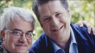 Watch Brian Wilson Barnyard video