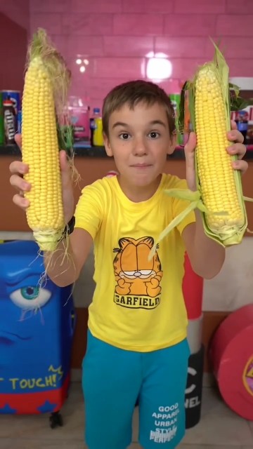 ASMA 🍒❤️🍓🍏♥️ AMERICAN'SORIGINALDUBBLE BUBBLE GUM (3 FRUIT FLAVOURS)AND... part 2