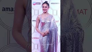 Looks Shimmering In Grey Saree At