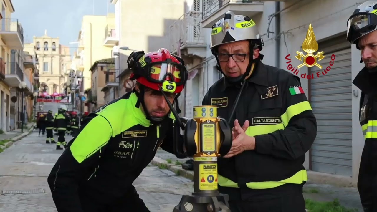 Niscemi - prosegue da 27 giorni il lavoro dei Vigili del fuoco