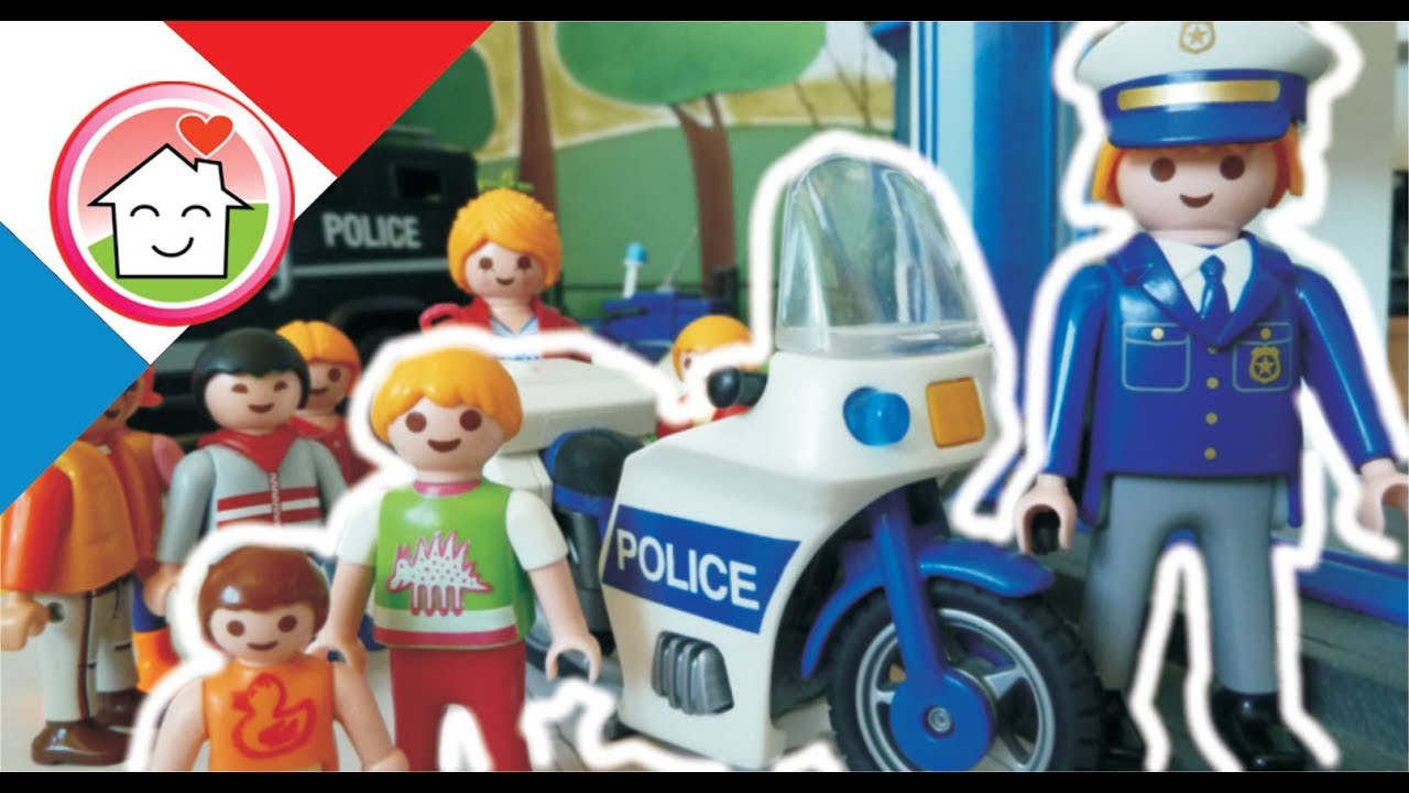 Playmobil pompiers en francais La maternelle visite les pompiers - La  famille Hauser 