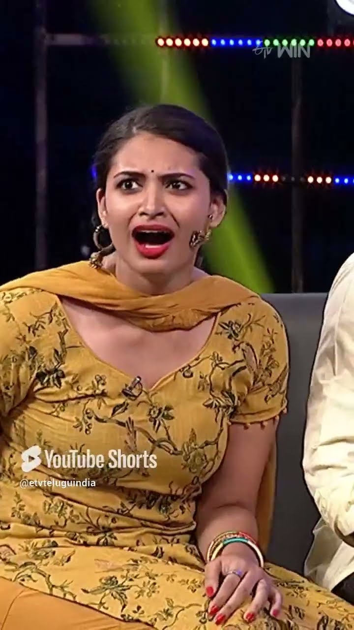 #shorts - ఆ అమ్మాయి ఎవరో తెలియదంటున్న సుధీర్..! #etvevent #comedy #sudheer #ramprasad
