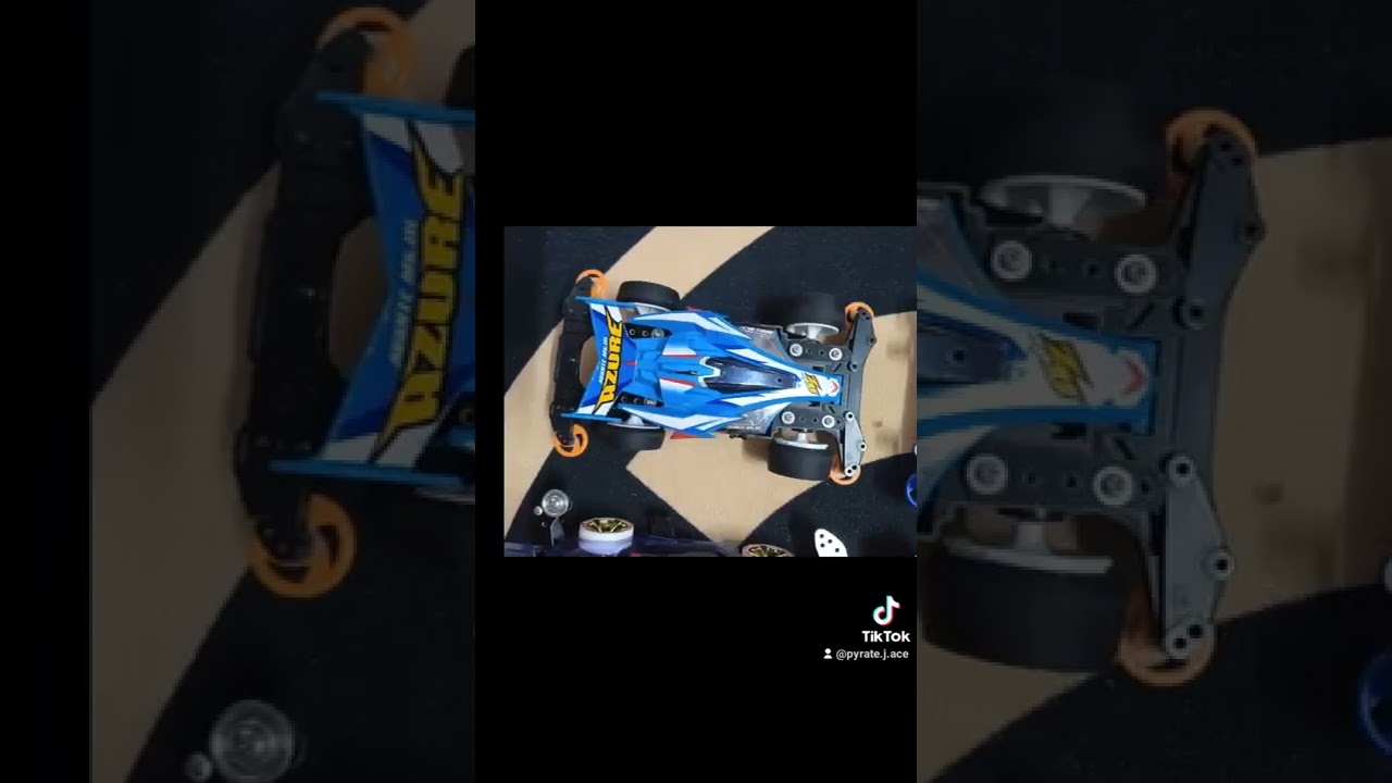 Tamiya Mini 4wd Pit Box with 6 Car & Parts and Battery Neo Champ x4 with charger - RM450