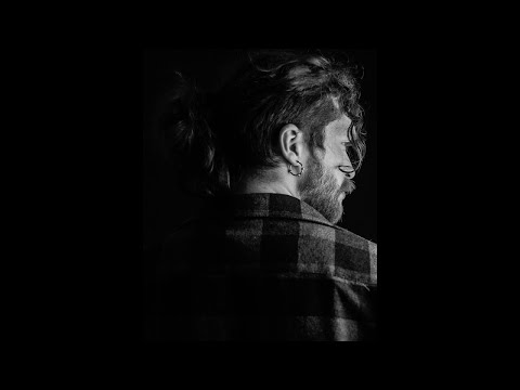 Alkan Dalgakıran - Ay Tenli Kadın