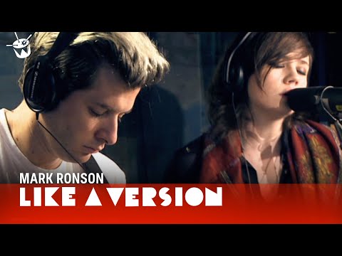Mark Ronson & The Business Intl cover Tame Impala 'Solitude Is Bliss' for Like A Version (2011)