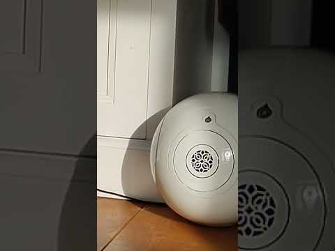 KEF LS50 Wireless + Devialet Phantom Subwoofer