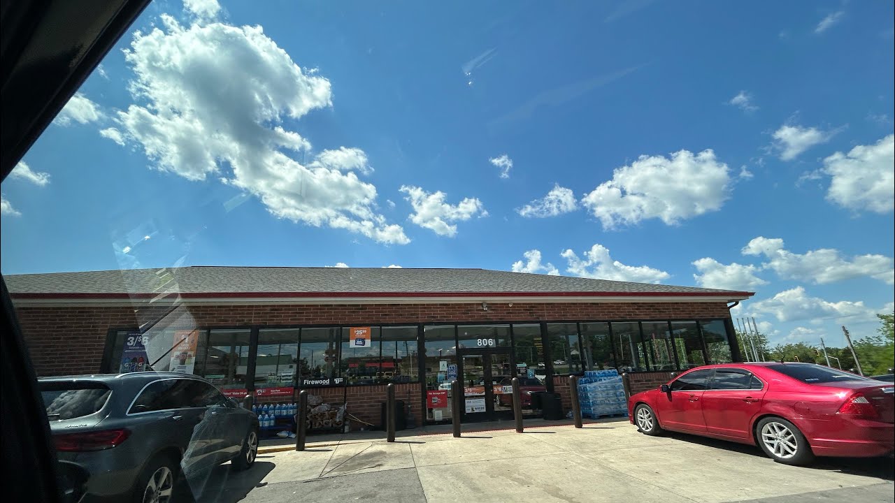 Pit Stop Tour Of A Speedway In La Grange, KY YouTube