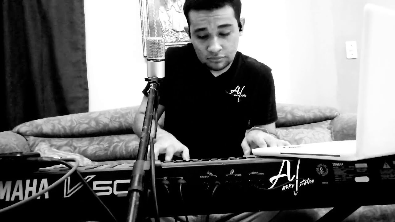 Dile que le extraño (Padre Jonathan Funes) Cover by AT - YouTube