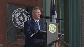 New Tarrant County judge sworn into office
