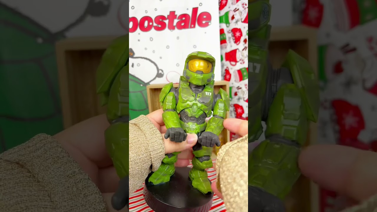 Unboxing the coolest gaming controller holder 