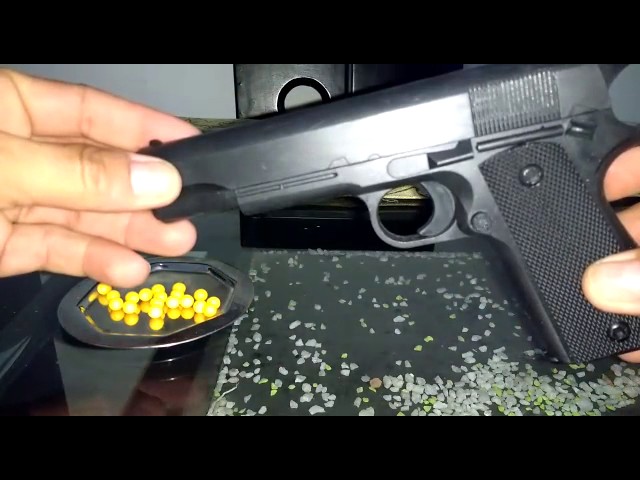 Pistola 9mm Balines Plásticos 