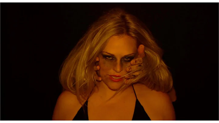 Kelli Baker - THE LIVING (Official Music Video)