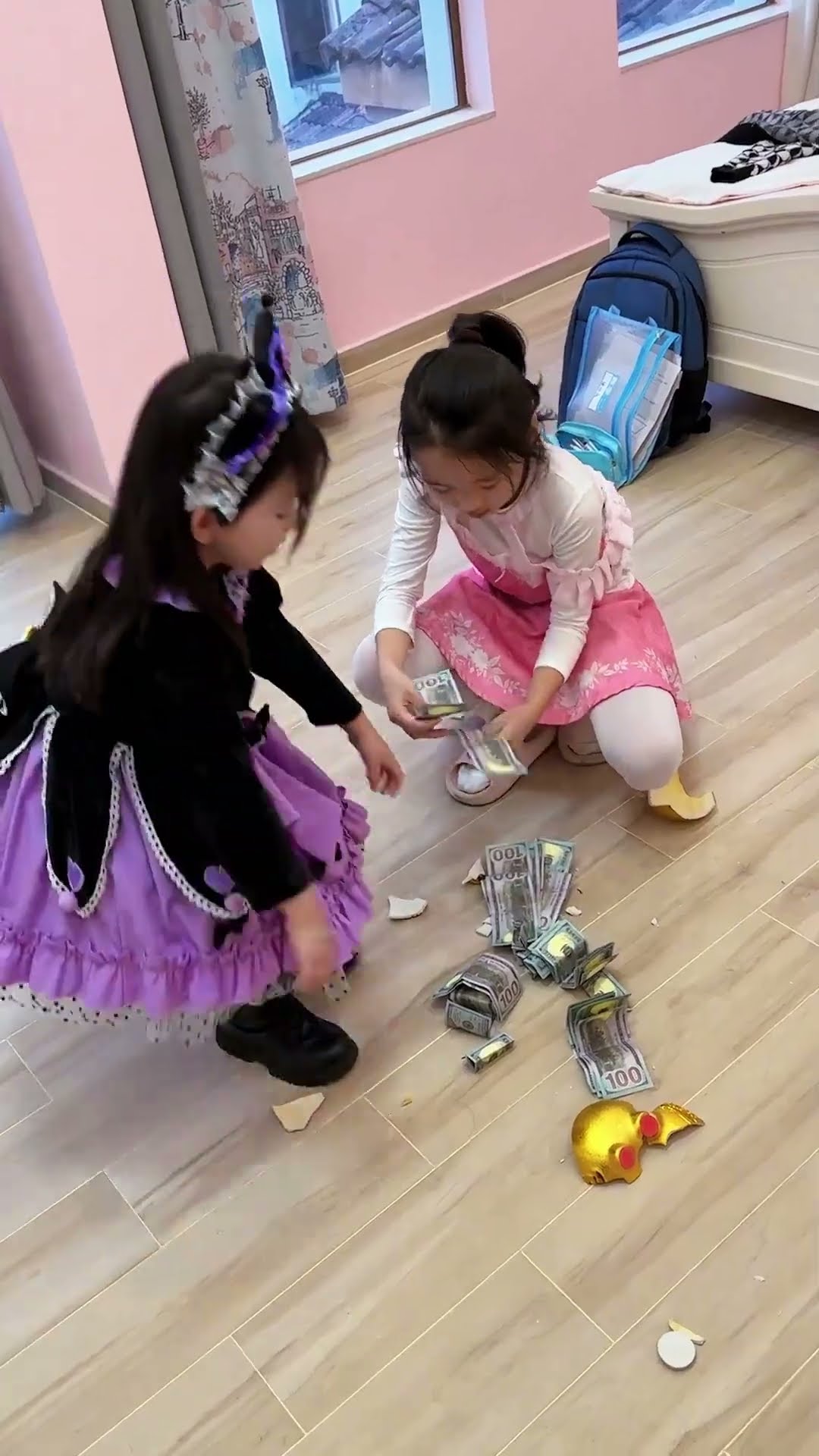 【斗罗大陆】善良的唐老六把自己存的钱拿去买机车送给唐三！ #斗罗大陆 #斗罗大陆唐三小舞 #唐舞桐