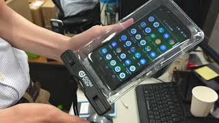 motoG6を市販の防水ケースに入れてSP1にアタッチメントで取り付け。