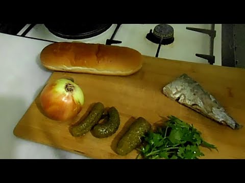 Video: Siyah Ekmek üzerinde Ringa Balığı Sandviçleri Ne Yapabilirsiniz?