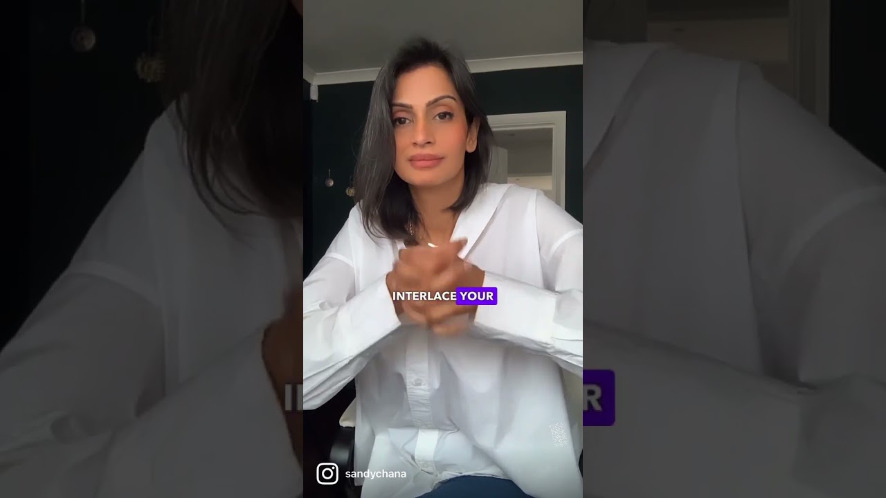 Активируйте горловую чакру с помощью грантхита мудры для лучшего самовыражения ♥️