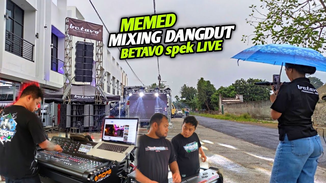 Lihat Aksi MEMED Mixing Live Dangdut Tandem dg Mak De Luis pakai spek Live nya BETAVO