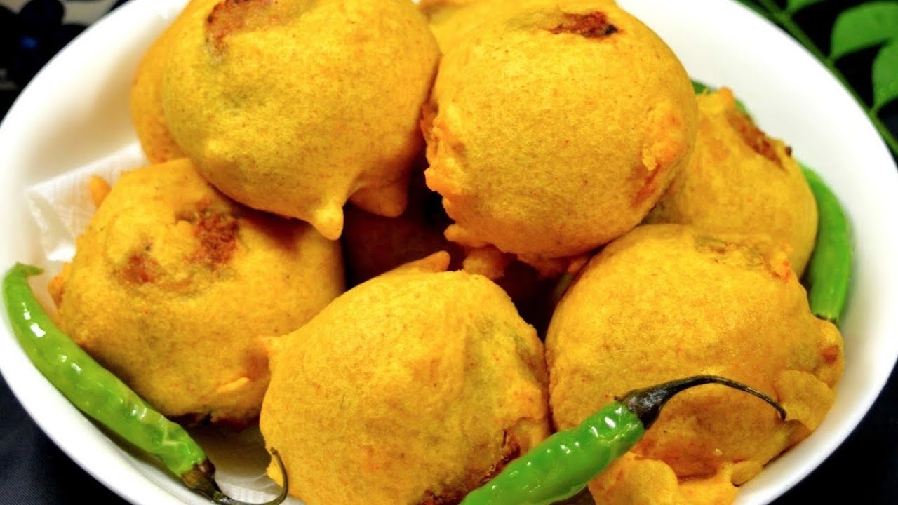 Batata Vada Original Recipe | बटाटा वडा की रेसिपी | Aloo Bonda, Mint chutney | Vada Pav