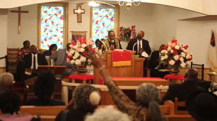 MINISTER DONALD REEVES ORDINATION PROGRAM #4 12-11...
