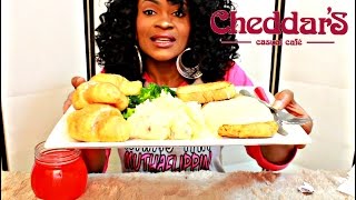 Boyfriend does my voice over video! ( must see):
https://www./watch?v=wxwfwczzduo&t=139s in this video we went to
cheddars! an all american favori...