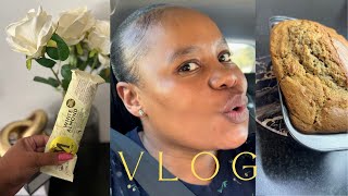 New Vlog| Baking Banana bread| New Hair and more|SA YouTuber #roadto300subbies